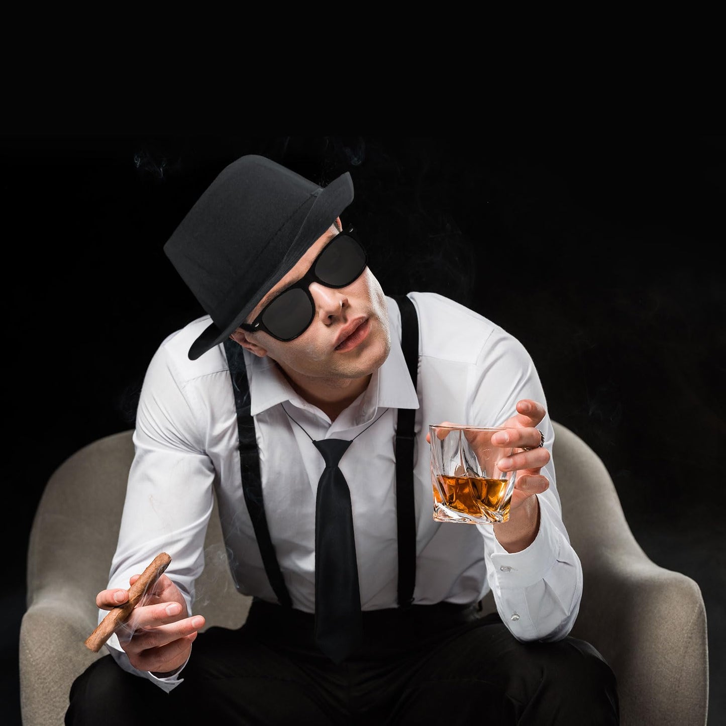 4-Piece Adult Gangster Costume Set - Black Fedora Hat - Braces