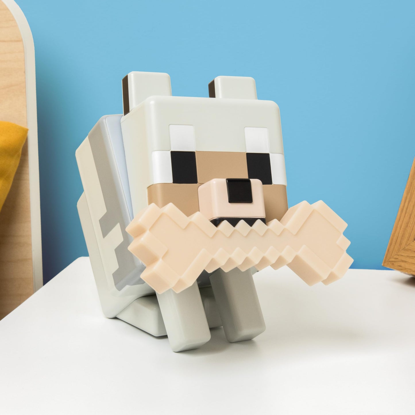 Minecraft Wolf GloBuddies 3D Colour Changing Light - Officially