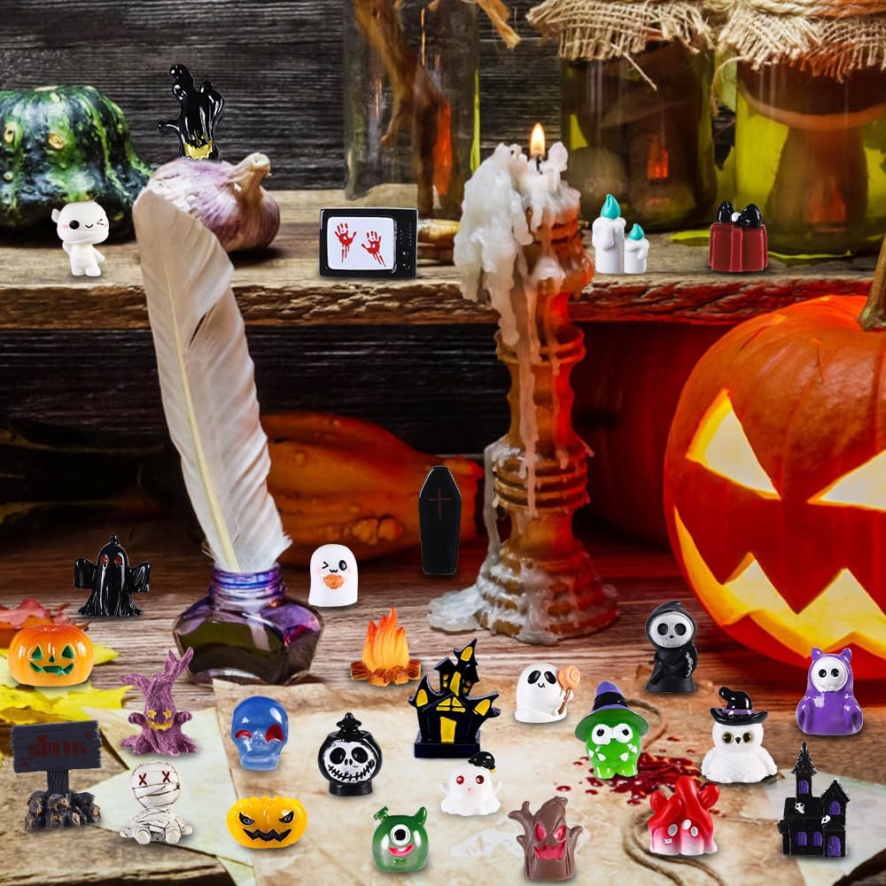 XIMISHOP 50PCS Halloween Mini Resin Figurines，Funny Little Small Halloween Resin Statue Tiny Miniature Pumpkin Ghost for Halloween Garden Landscape Desk Decor