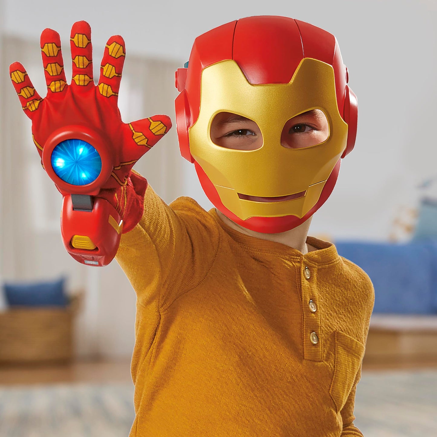 Marvel Iron Man and His Awesome Friends High-Tech Hero Role-play Set, Iron Man Mask and Electronic Glove, Super Hero Toys for Children, Ages 3+