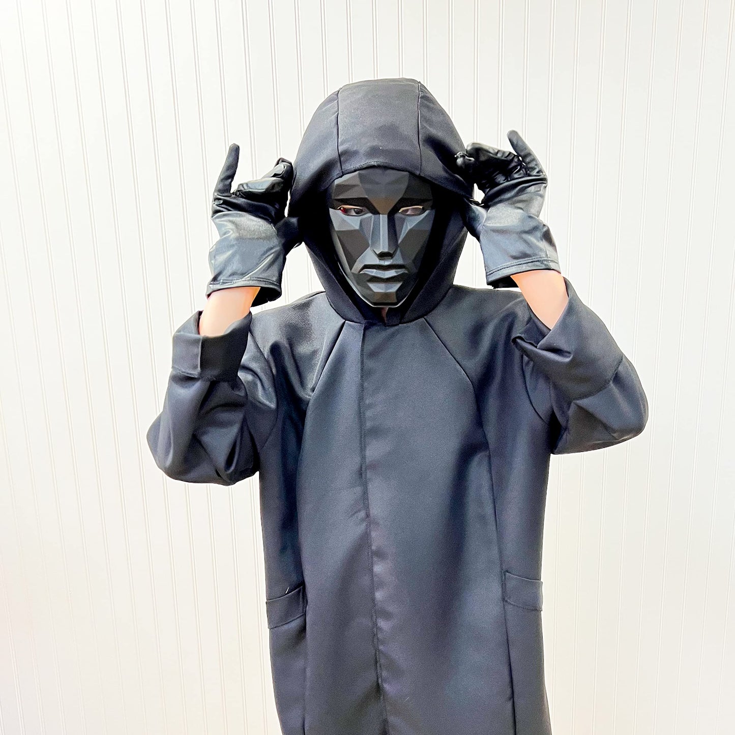 Disguise Squid Game Adult Deluxe Front Man Costume
