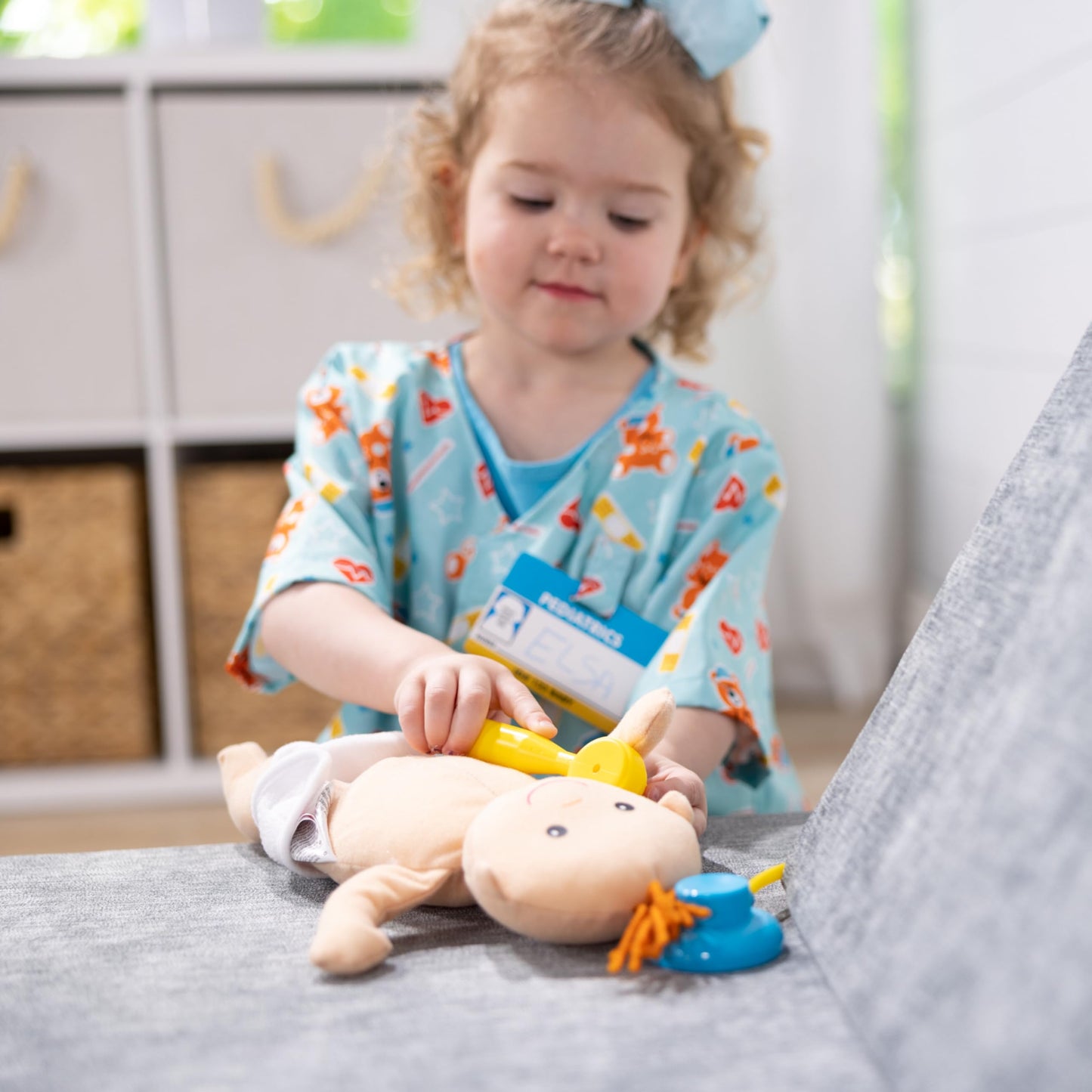 Melissa & Doug Pediatric Nurse Costume Role Play Toy | Fancy Dress for Toddlers | Dressing Up Clothes for Girls/Boys | Pretend Play Gifts for Kids Age 3-6